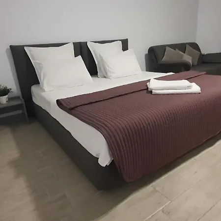 Apartment Deluxe Family Studio Beach & Pool Prima Linie La Mare Parking