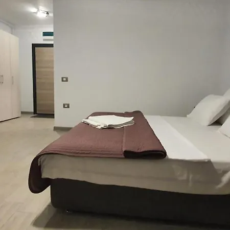 Deluxe Family Studio Beach & Pool Prima Linie La Mare Parking *