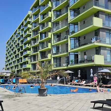 Deluxe Family Studio Beach & Pool Prima Linie La Mare Parking *